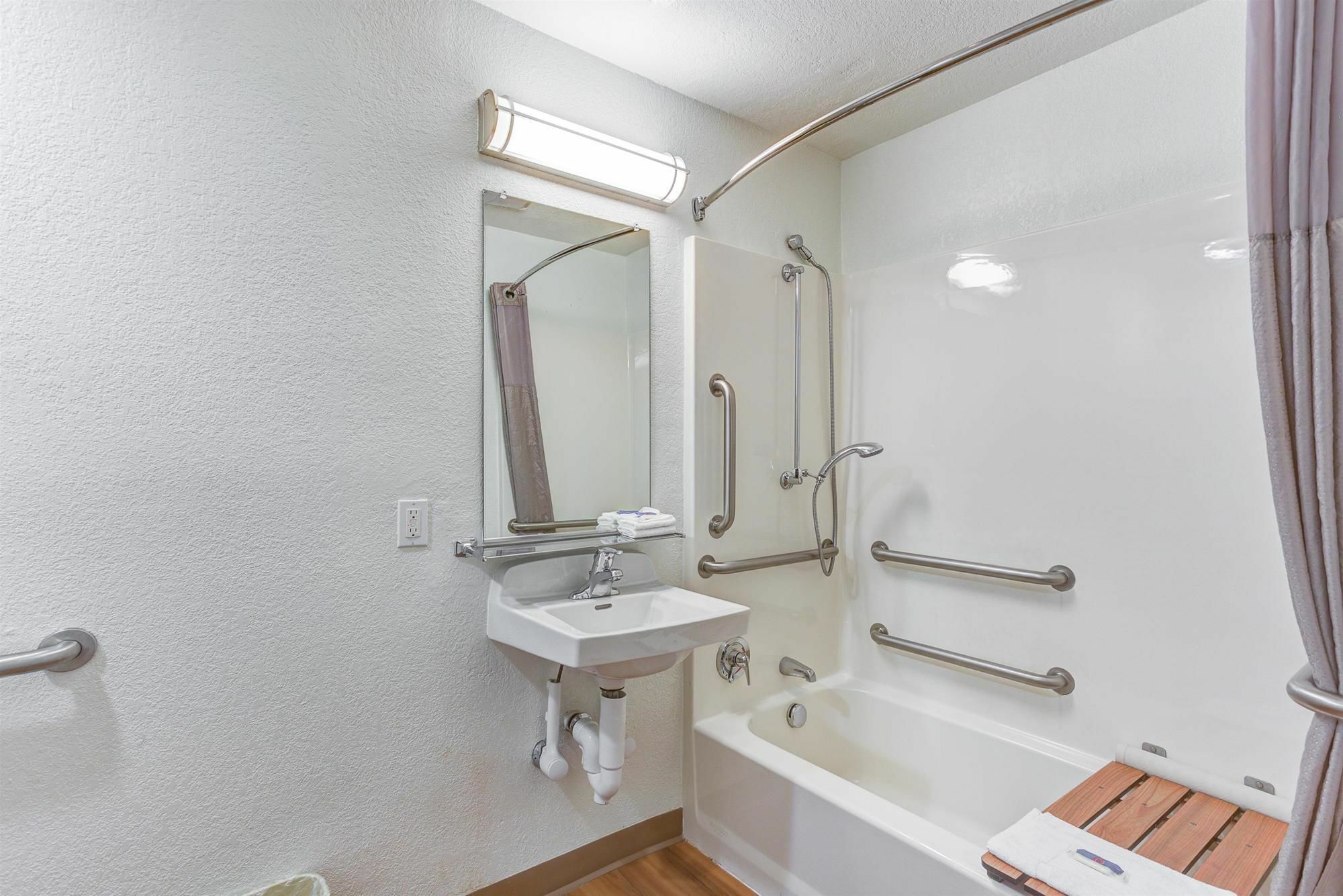 Motel 6-Portland, Or - Tigard West Экстерьер фото